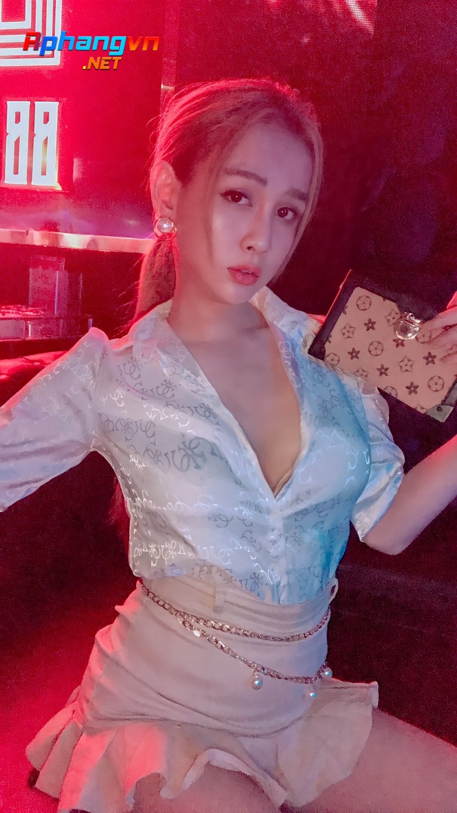 DB092438-24BA-4BF5-8F8F-276CF9B3DF9E.jpeg