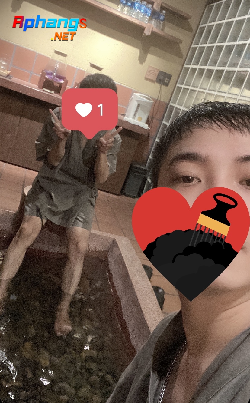 C8ED6C9B-5CE2-48B1-82FE-74C1DCDABAFC.jpeg