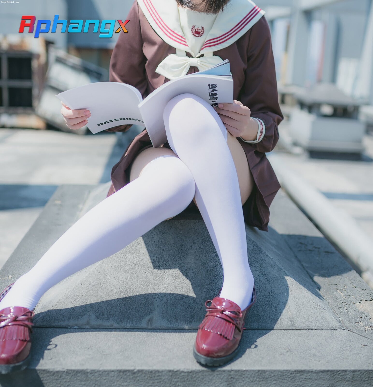 94c645696a2d45d8eebd7c3db269c714.jpg