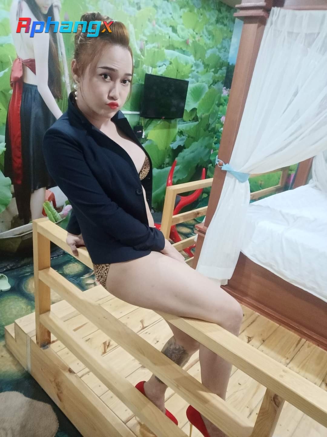 ABF7B30E-DA3A-4E8F-A11F-554C4AD4A96E.jpeg