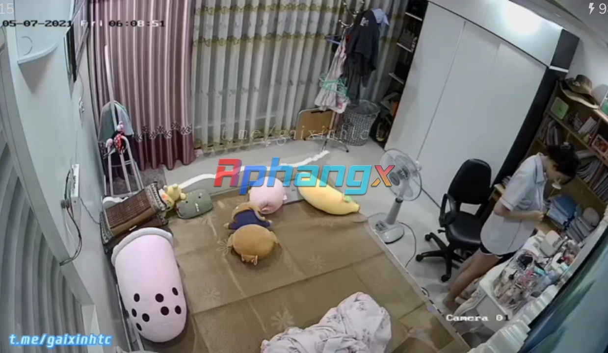 viet = hackcam nhà riêng 1 03.15.jpg