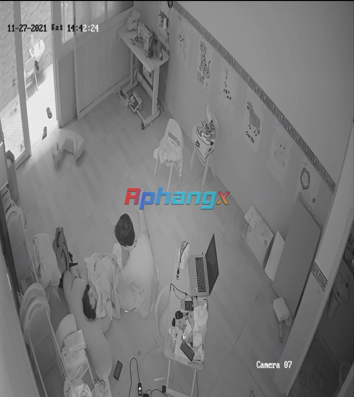 hackcam = chị em 06.50.jpg