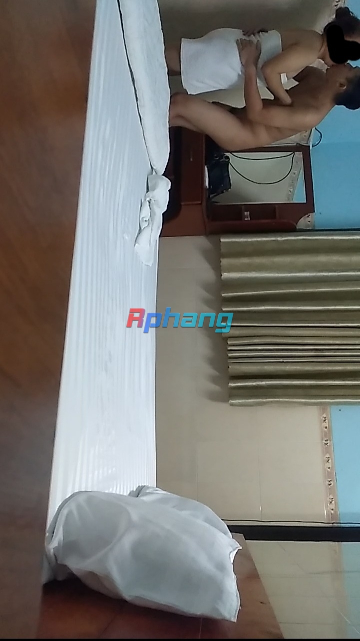 Screenshot_20230713-194819_Video Player.jpg