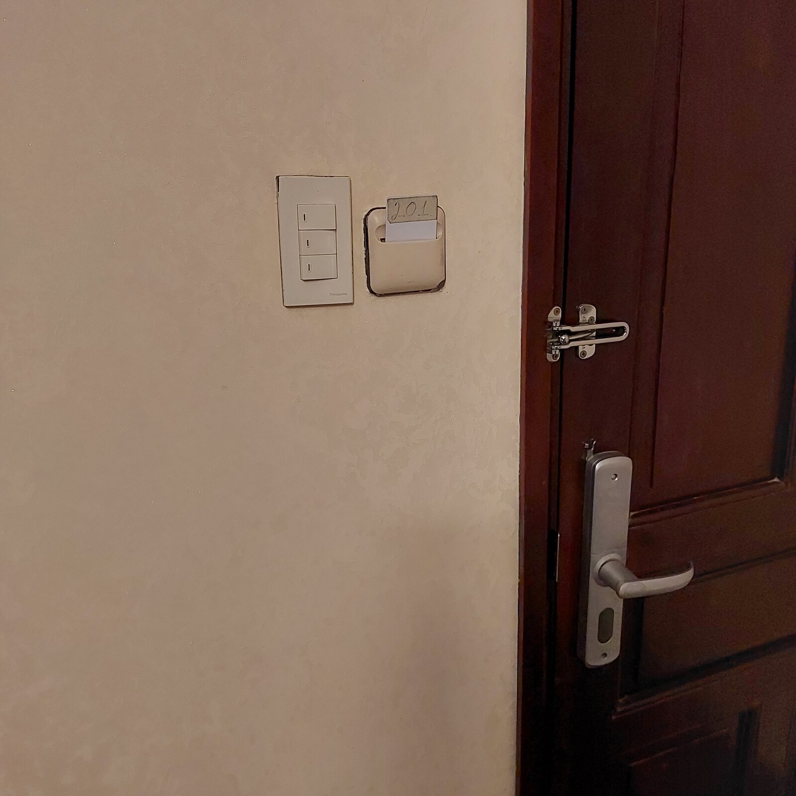 20230814_203319.jpg