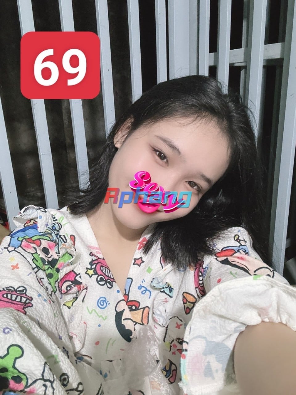 1I33U803G_BUEU06.jpeg