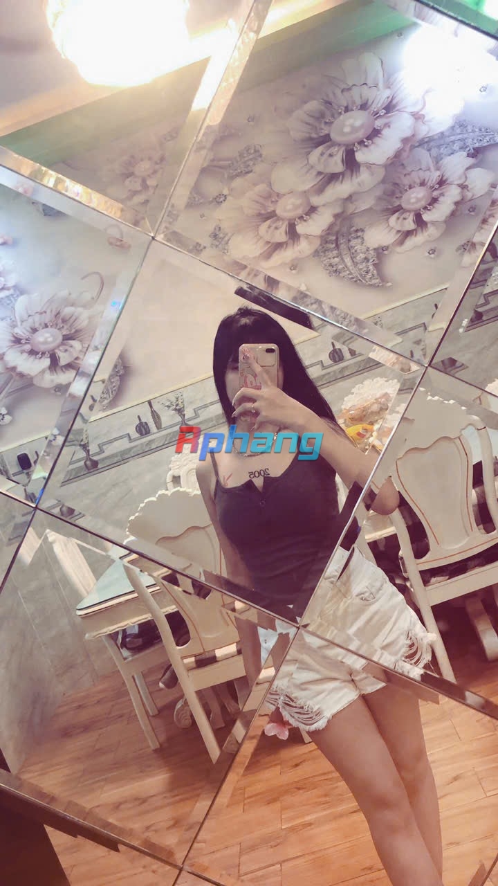 B9773DAA-5ED6-43E5-83AF-AFAF6E5AD17F.jpeg