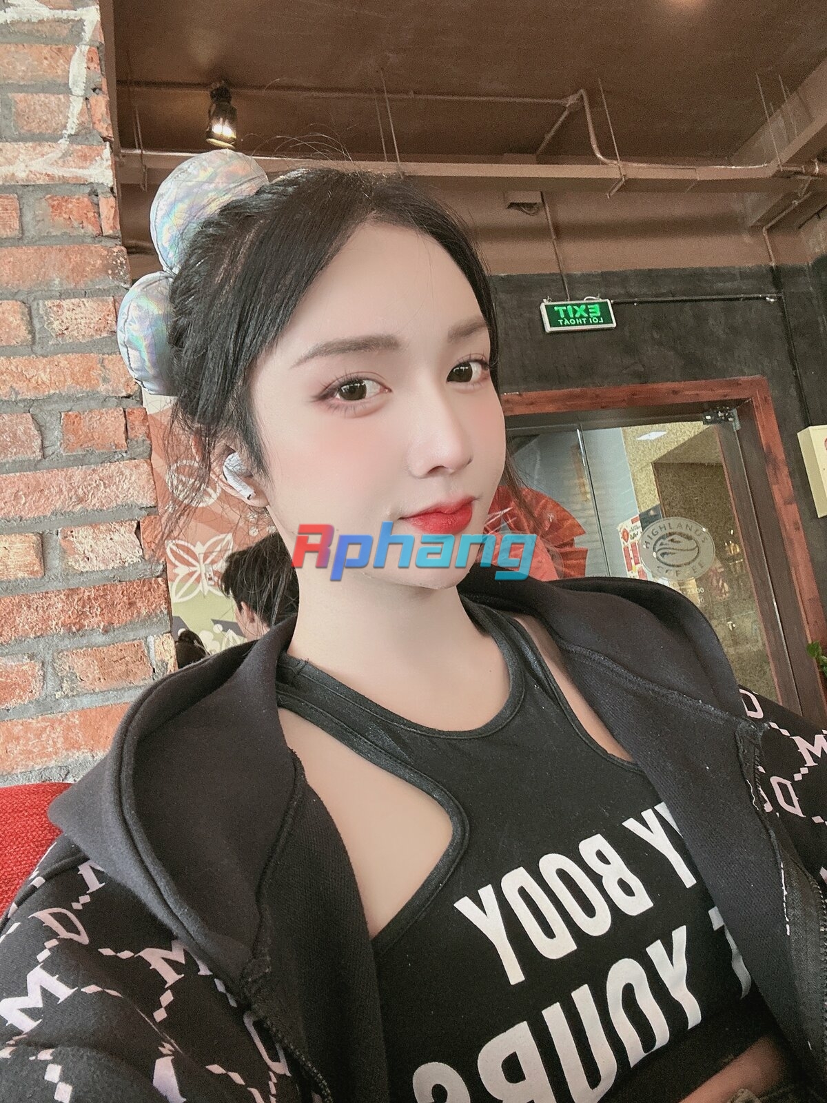 beauty_1732767511889.jpeg