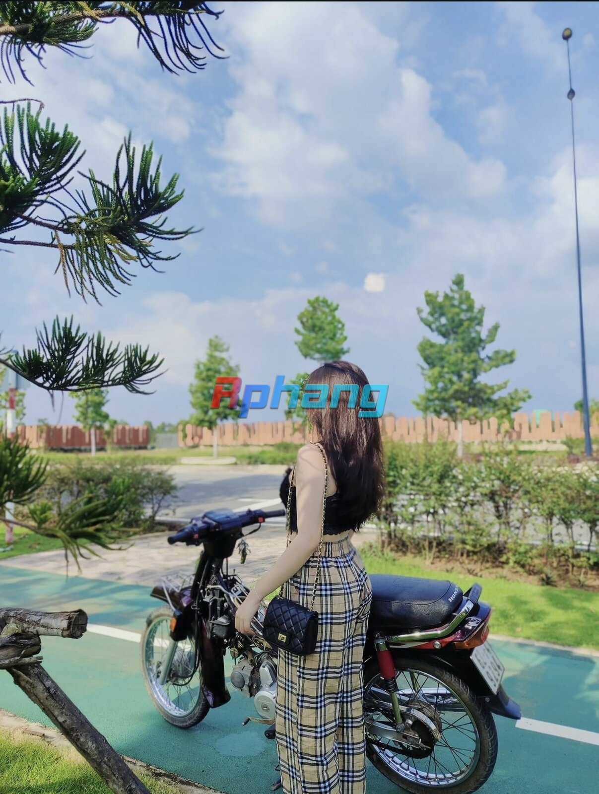 B68988EF-14AD-4F99-BAA4-30EE7F8E0CF4.jpeg
