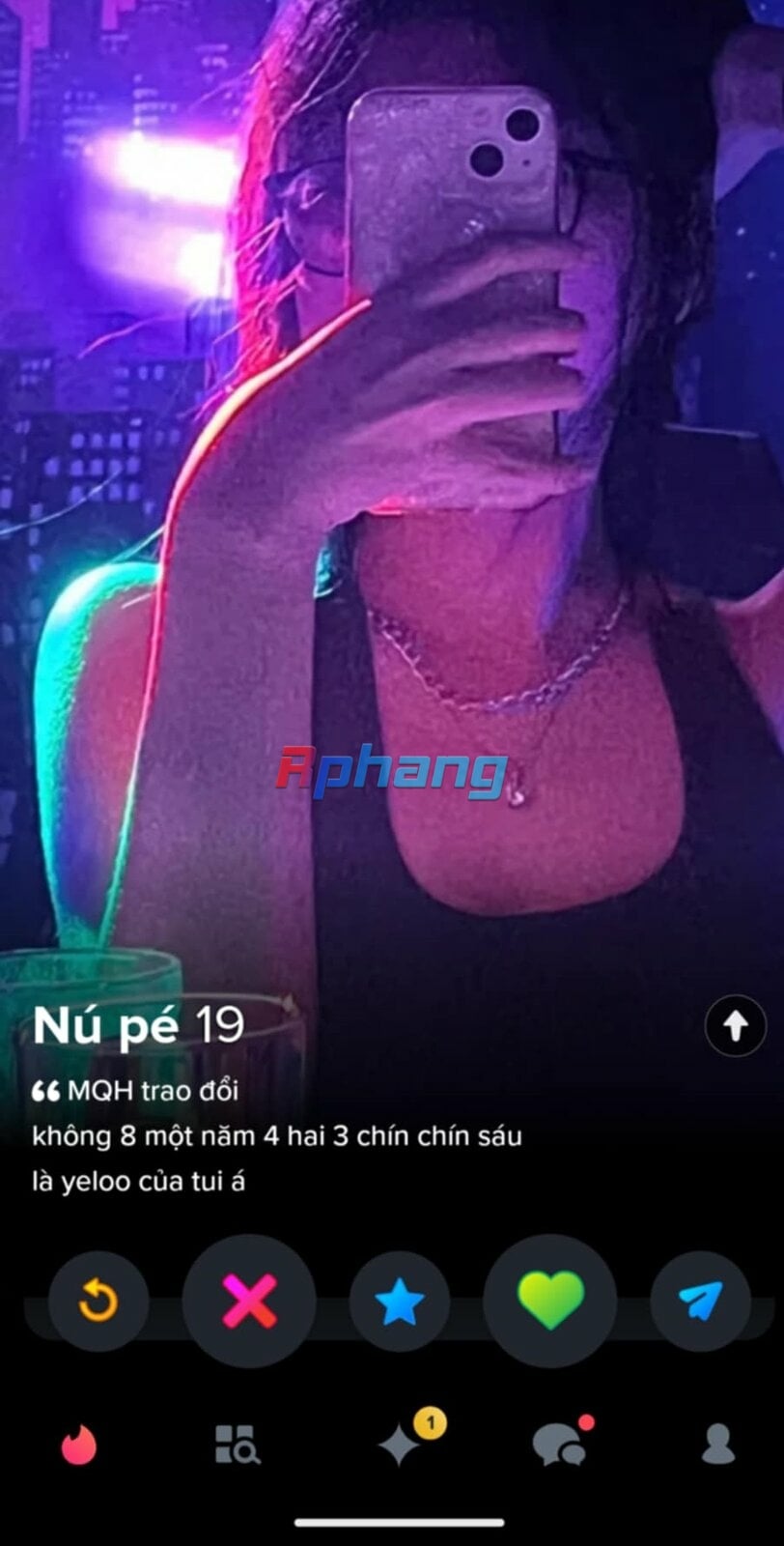 Nu005.jpg
