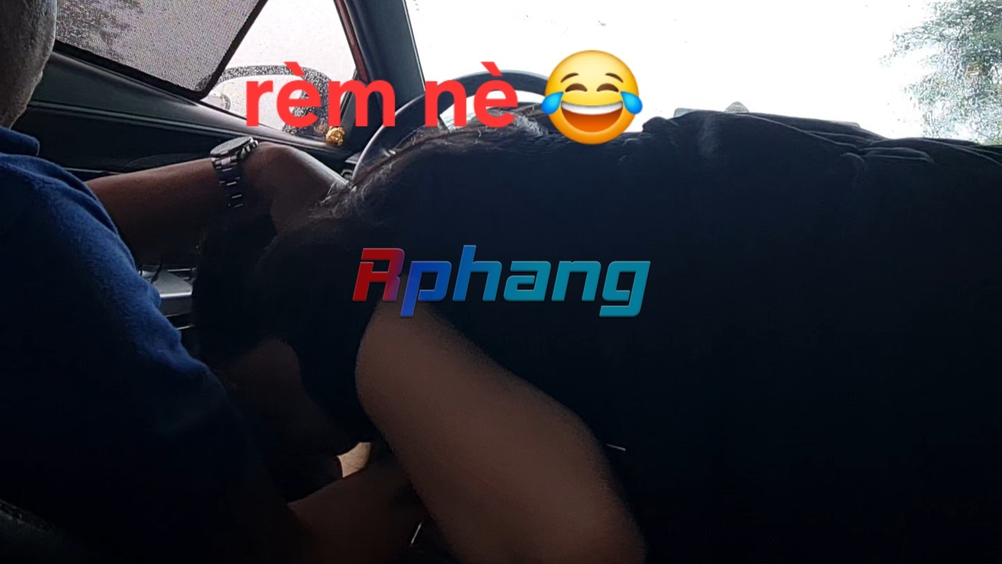 BjInCar.jpg