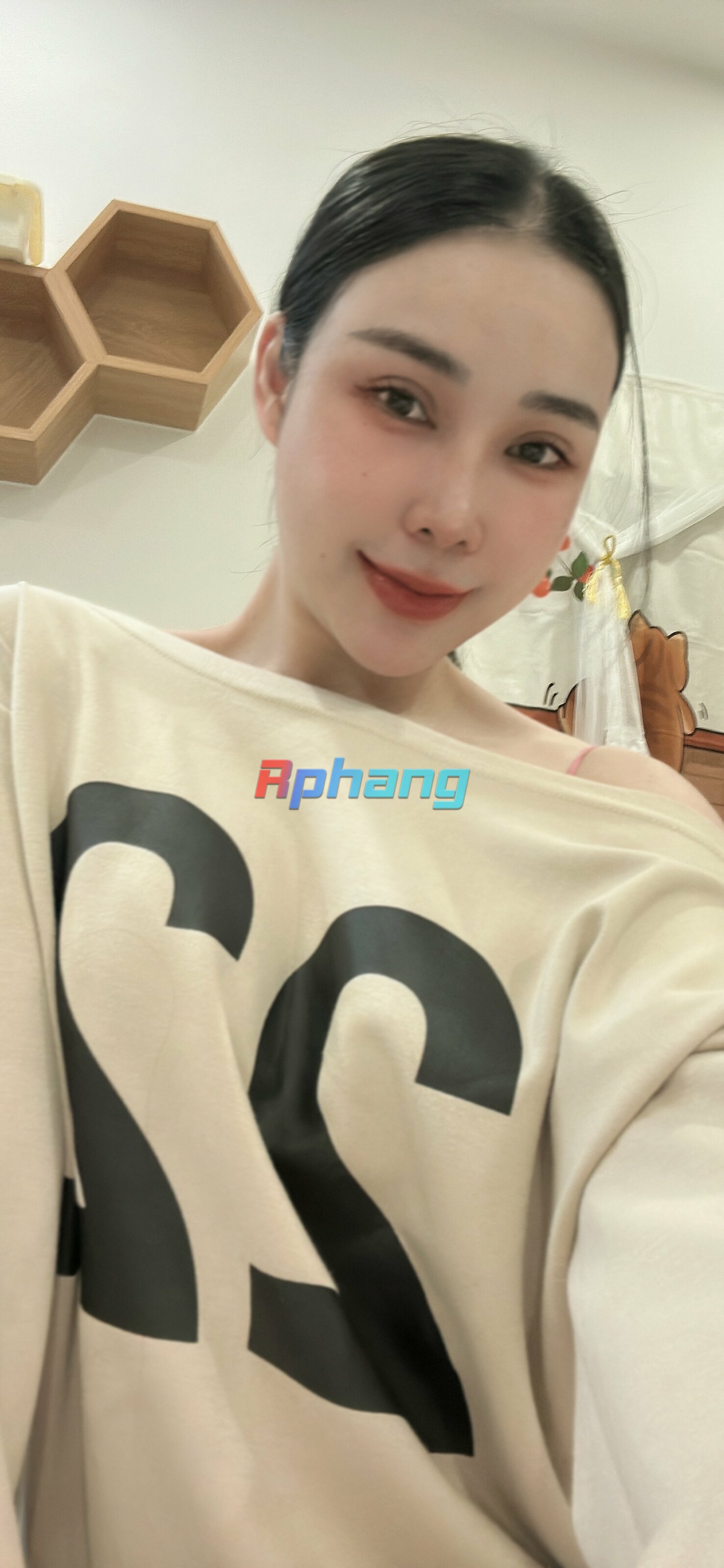 beauty_1750936826063.jpeg
