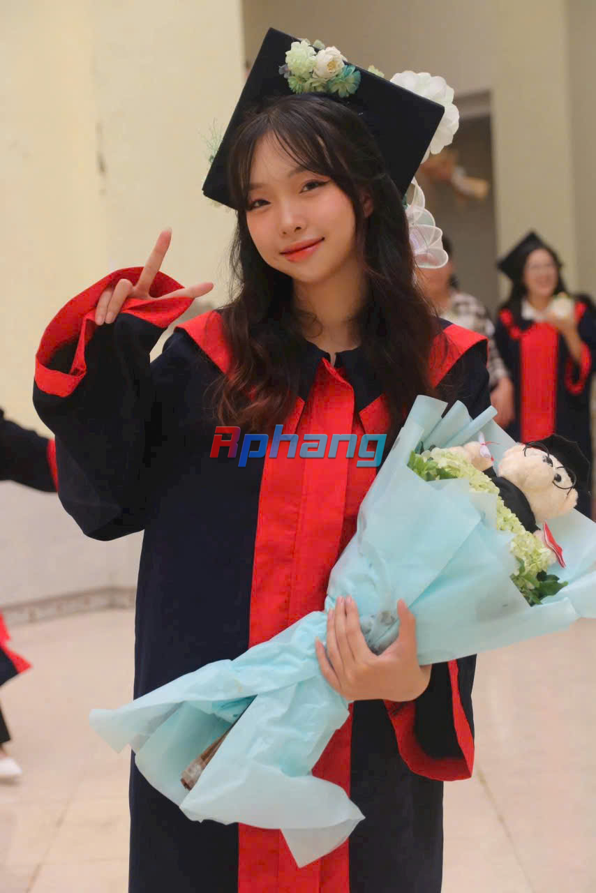 z6901931286765_2b3a447841a7d5bb5d5a8deb66de28be.jpg