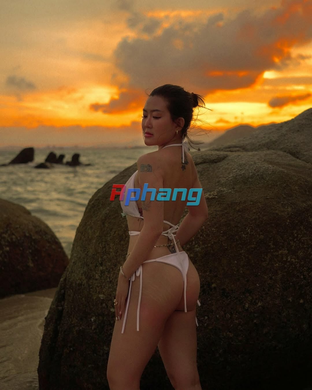 🐚🪼🌊 cho tôi xin 5k flash.jpg