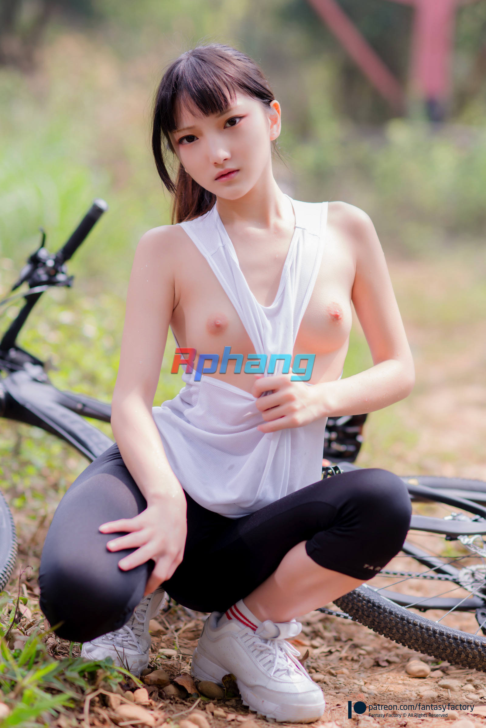 Fantasy Factory - 小丁 (Xiao Ding) - Mountain Bike (16).jpg