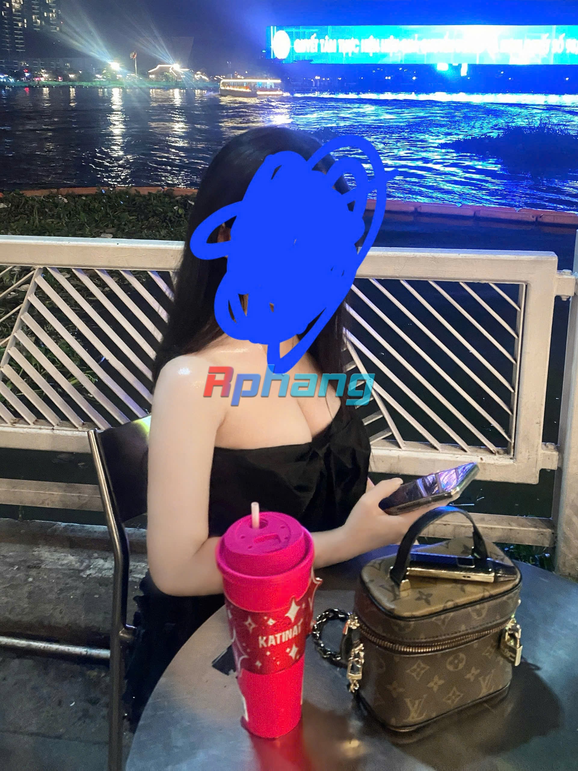 0b7261a14debccb595fa.jpg