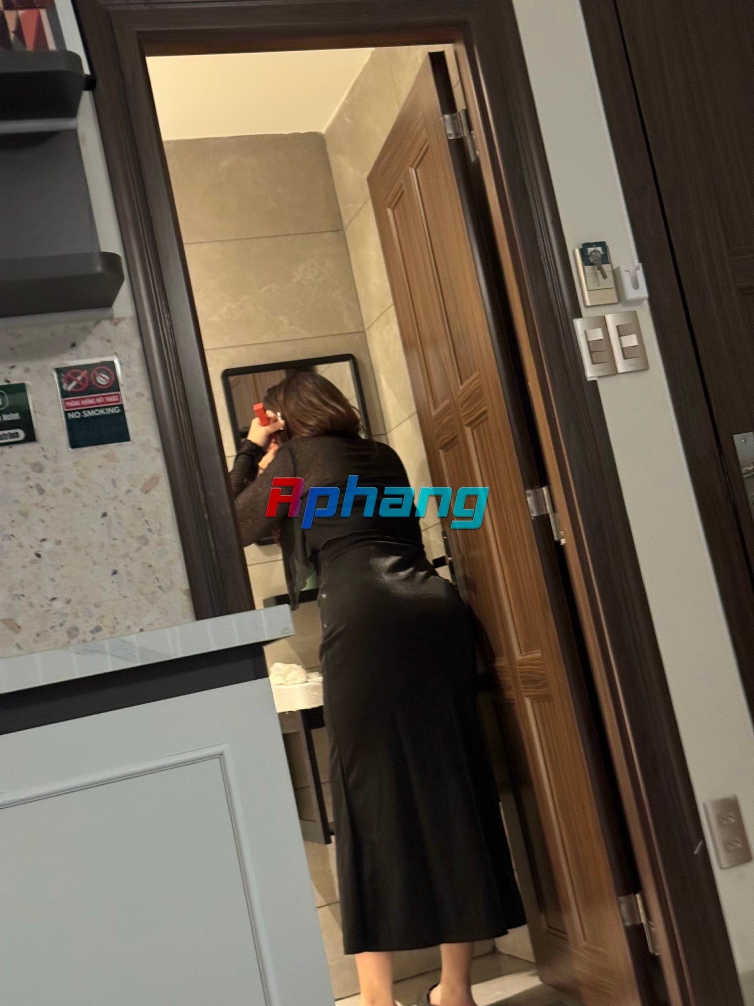 1JDAU15M6_6GVRPN.jpeg