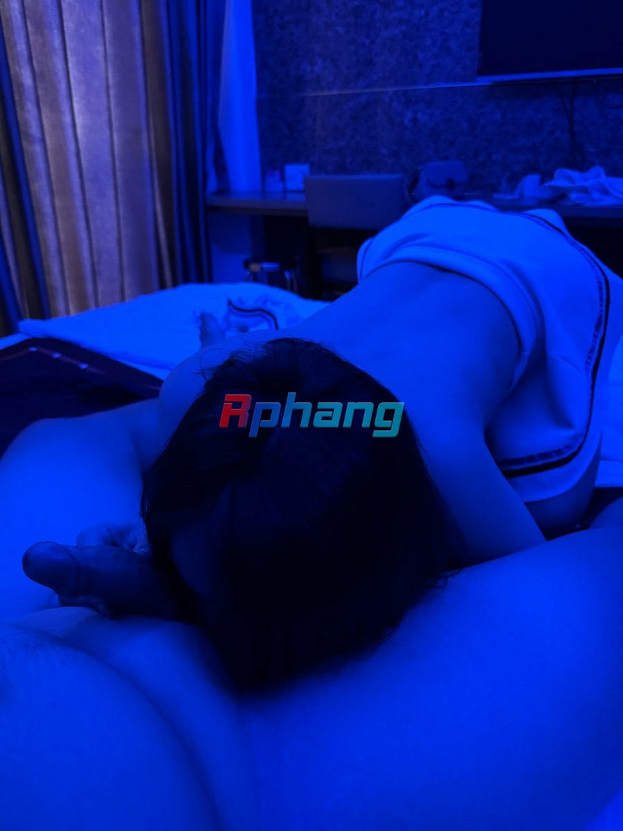 HHP4MY5bEAA5y29.jpg