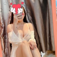 Hoàng Oanh Q10