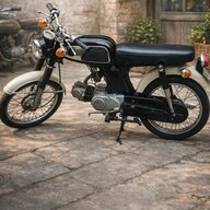 Thắng Đêm Buồn